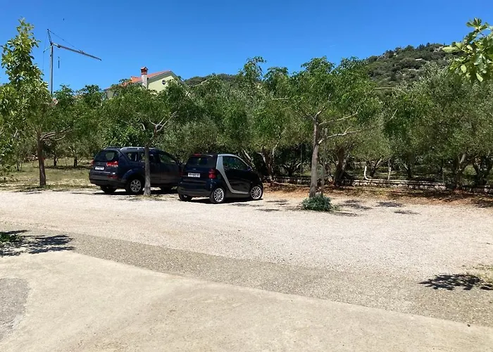 فندق مبيت وإفطار Aco Barbat na Rabu